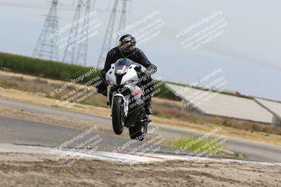 media/May-26-2025-Lets Ride (Mon) [[3bf1de1d65]]/B Group/1220pm (Wheelie Bump)/